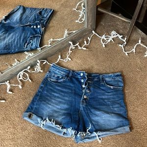 Distressed Stretch Shorts